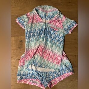 LIMITED EDITION Roller Rabbit SIZE MEDIUM Pink Blue and and Teal Ombre